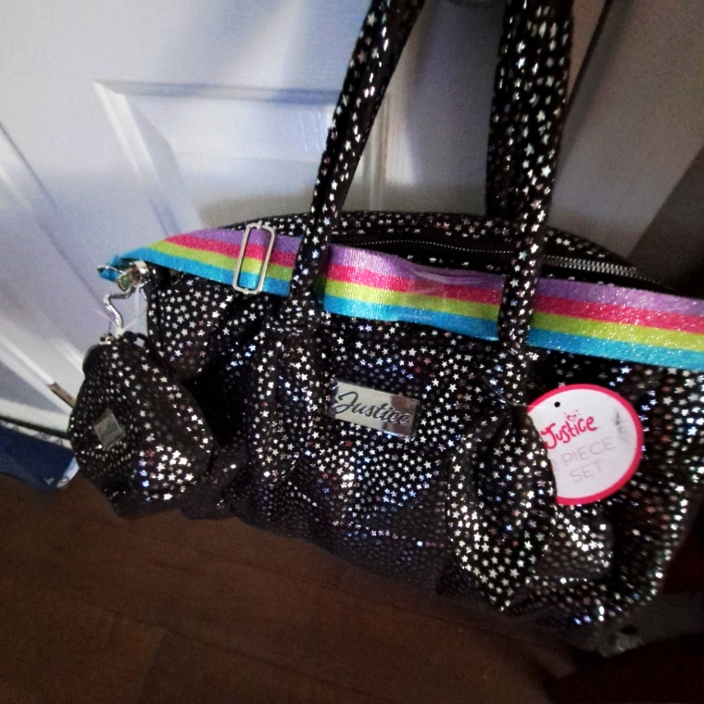 JUSTICE  DUFFLE BAG.